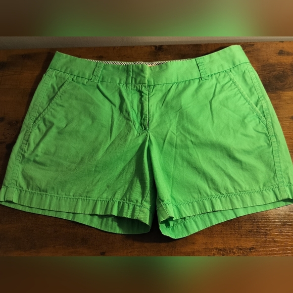 J. Crew Green Bermudas Cotton Blend Summer Essential - Picture 1 of 3